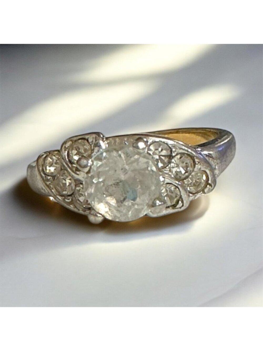 Vintage 14K Gold-Plated Ring With Cubic Zirconia Stones Elegant Design